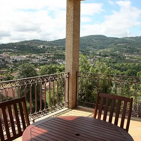 Casa De Cima De Vila Pedraca