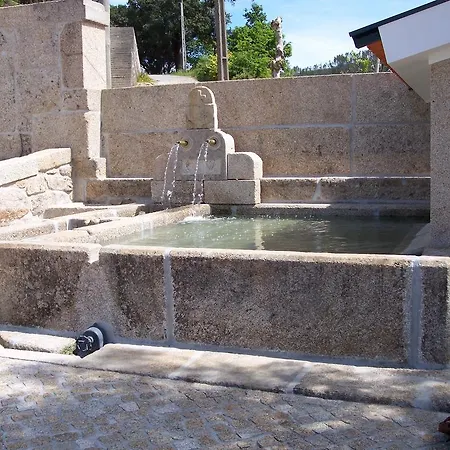 Casa De Cima De Vila مزرعة للإقامة