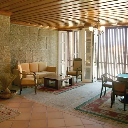 مزرعة للإقامة Casa De Cima De Vila Pedraca