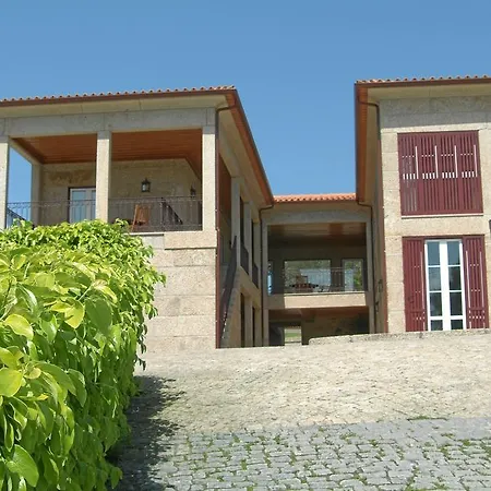 مزرعة للإقامة Casa De Cima De Vila