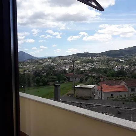 Casa De Cima De *